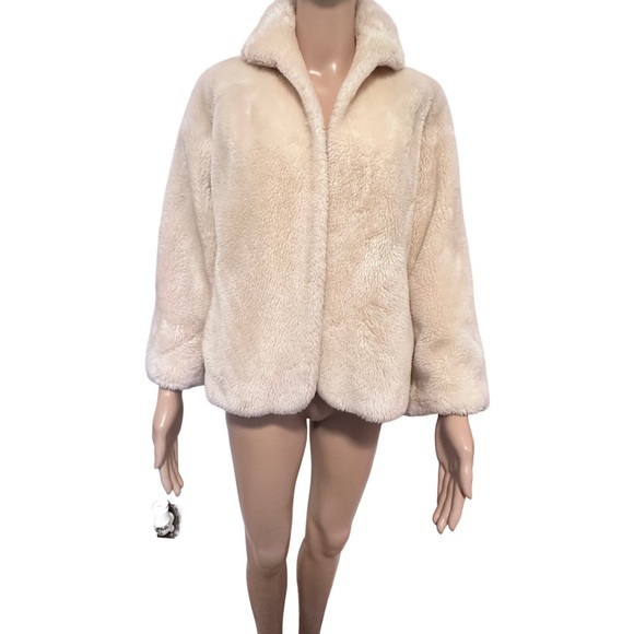 Vintage 1950’s Borgana Faux Fur Cream Short Swing Coat Mid Century Union Made